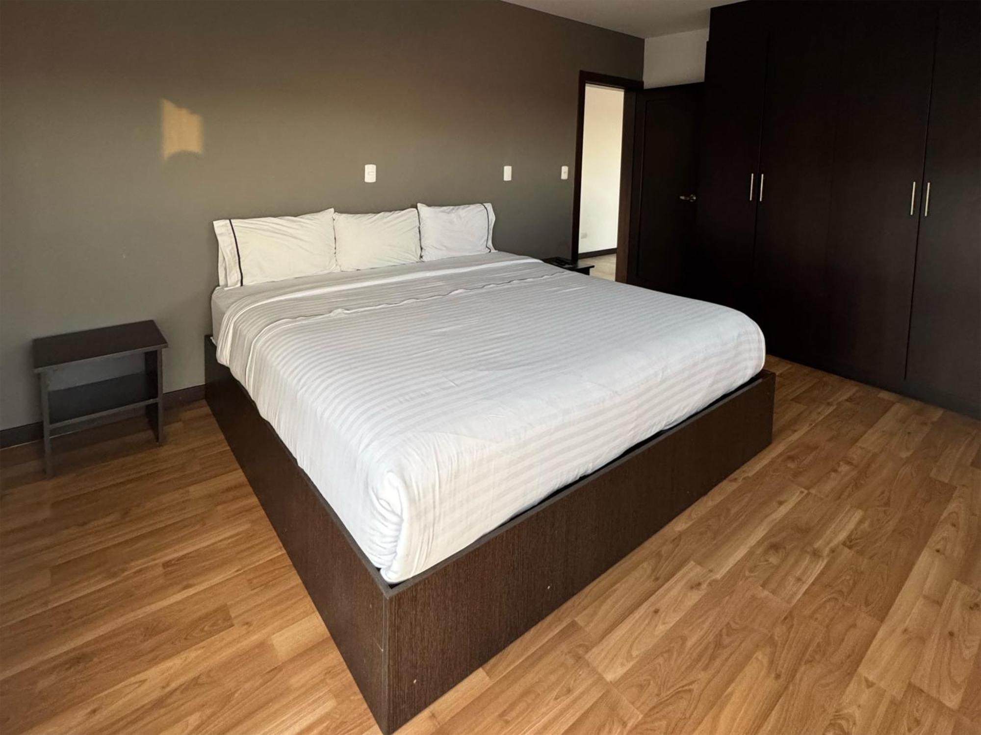 Gaviota Apartments & Suites Cuenca Esterno foto