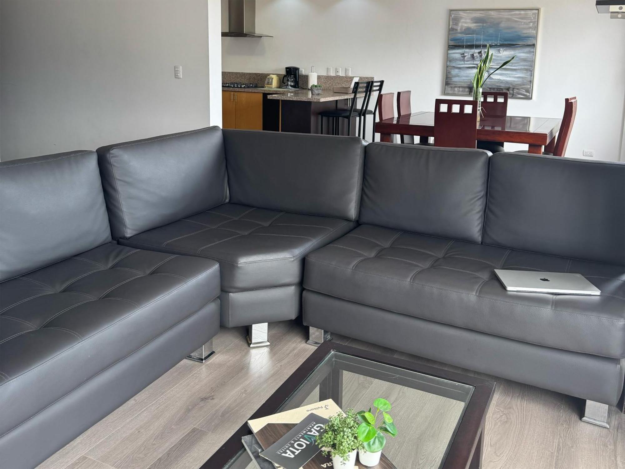 Gaviota Apartments & Suites Cuenca Esterno foto
